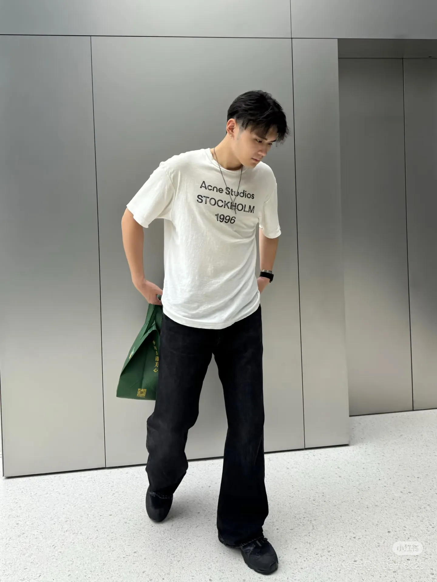 【 】Acne （White）
